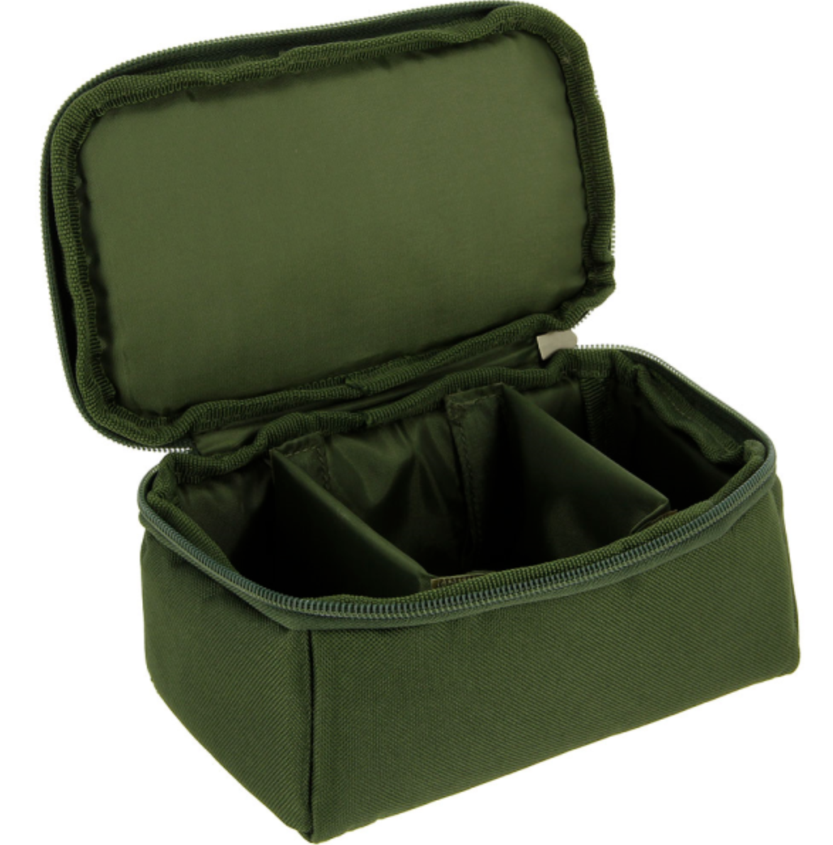 Three-way lead bag.
Two removable material dividers.
Ideal for storing leads and other fishing accessories.
Size 18 x 12.5 x 8cm
Brand: NGT.